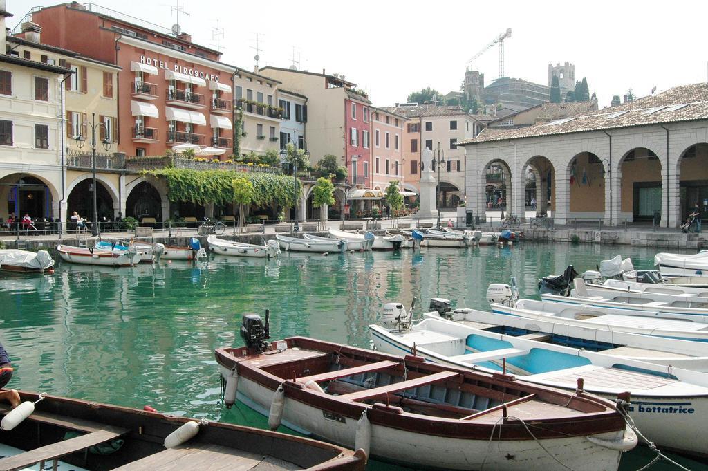 Hotel Desenzano Desenzano del Garda Quarto foto