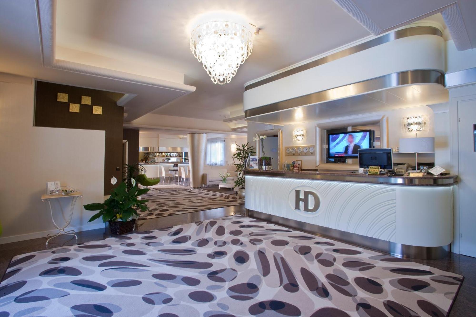 Hotel Desenzano Desenzano del Garda Exterior foto