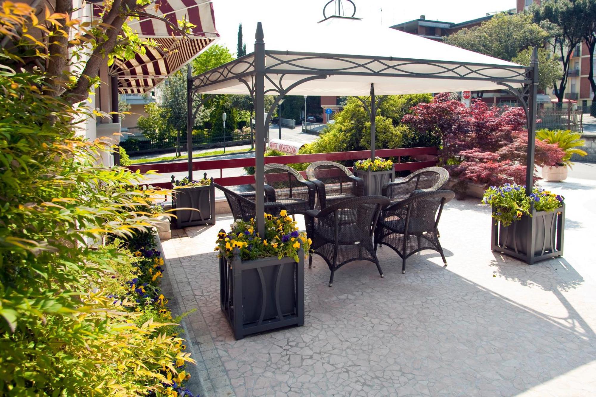 Hotel Desenzano Desenzano del Garda Exterior foto